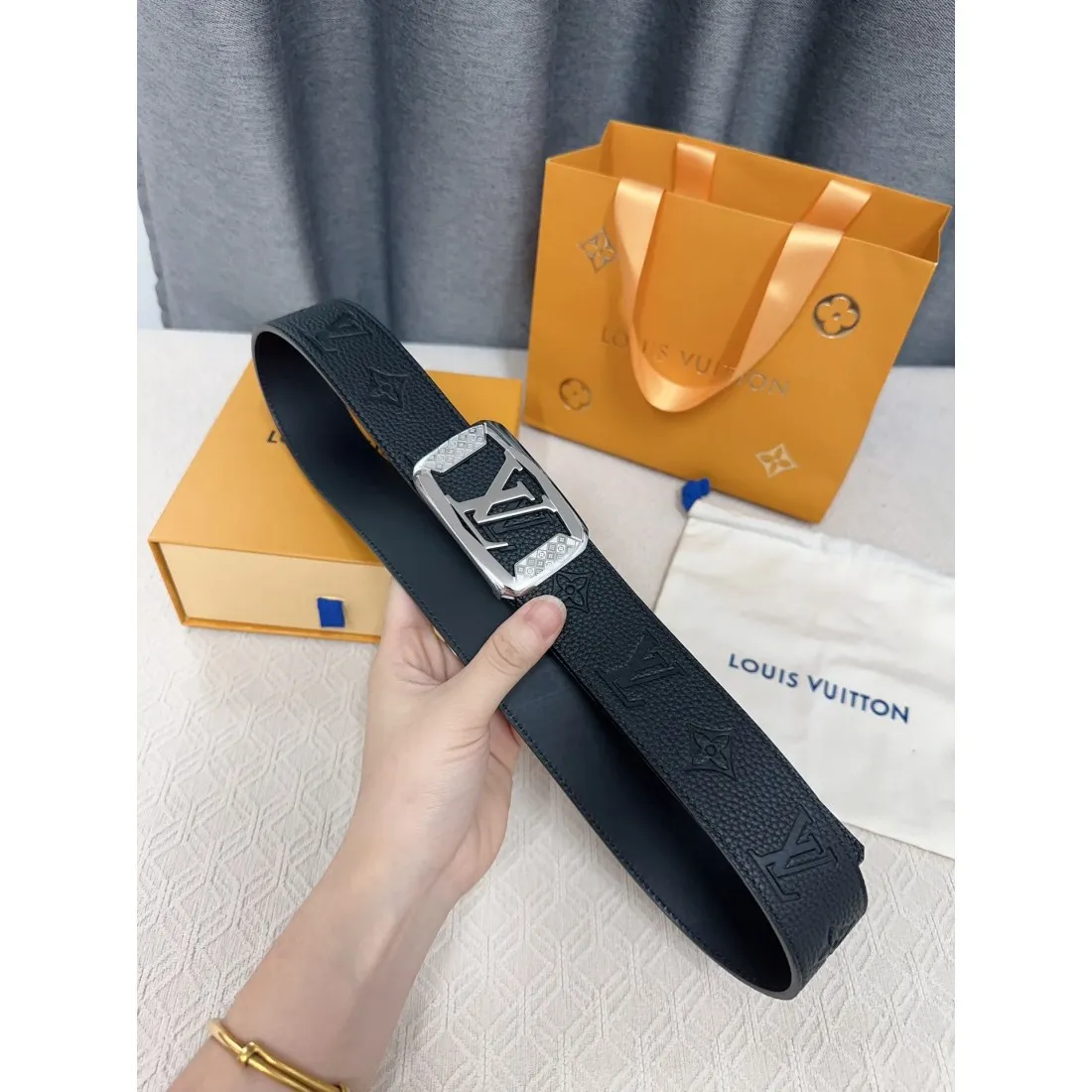 Lv Calfskin Pure Steel Logo Men's Belt 40MM