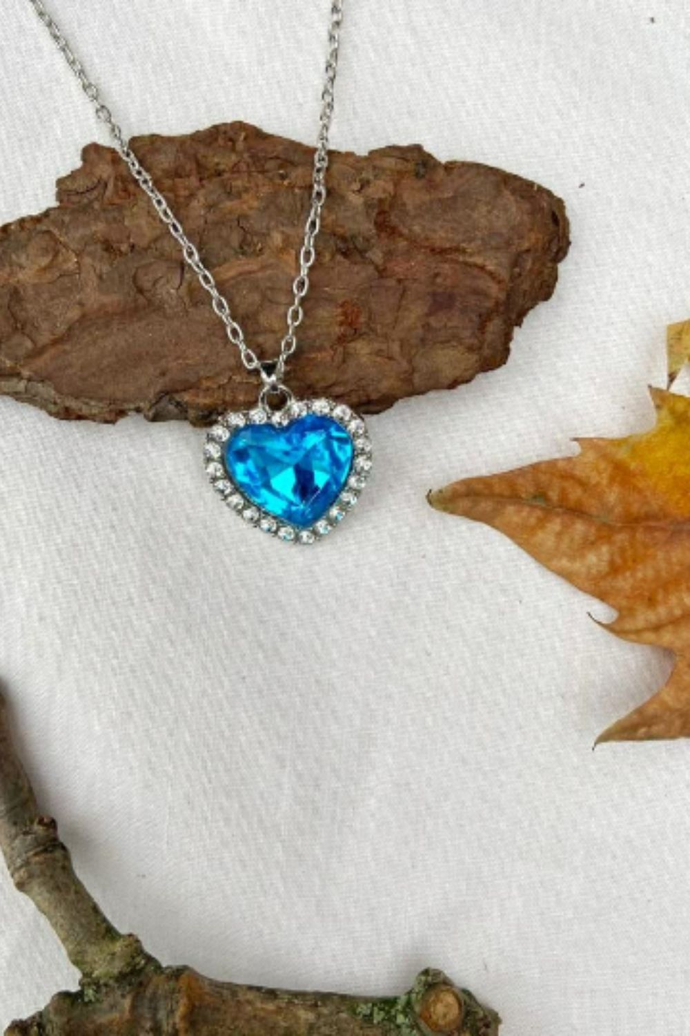 The Colourful Aura Large Titanic Blue Heart Zircon Vintage Diamond Pendant Necklace