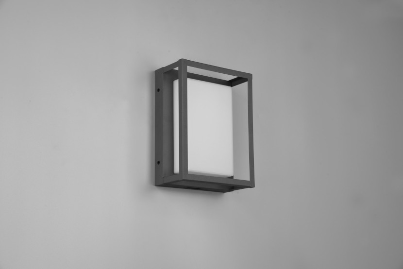 Kinkiet zewnętrzny WITHAM 2700-6000K antracyt LED 1x10W 1100lm IP54 Trio