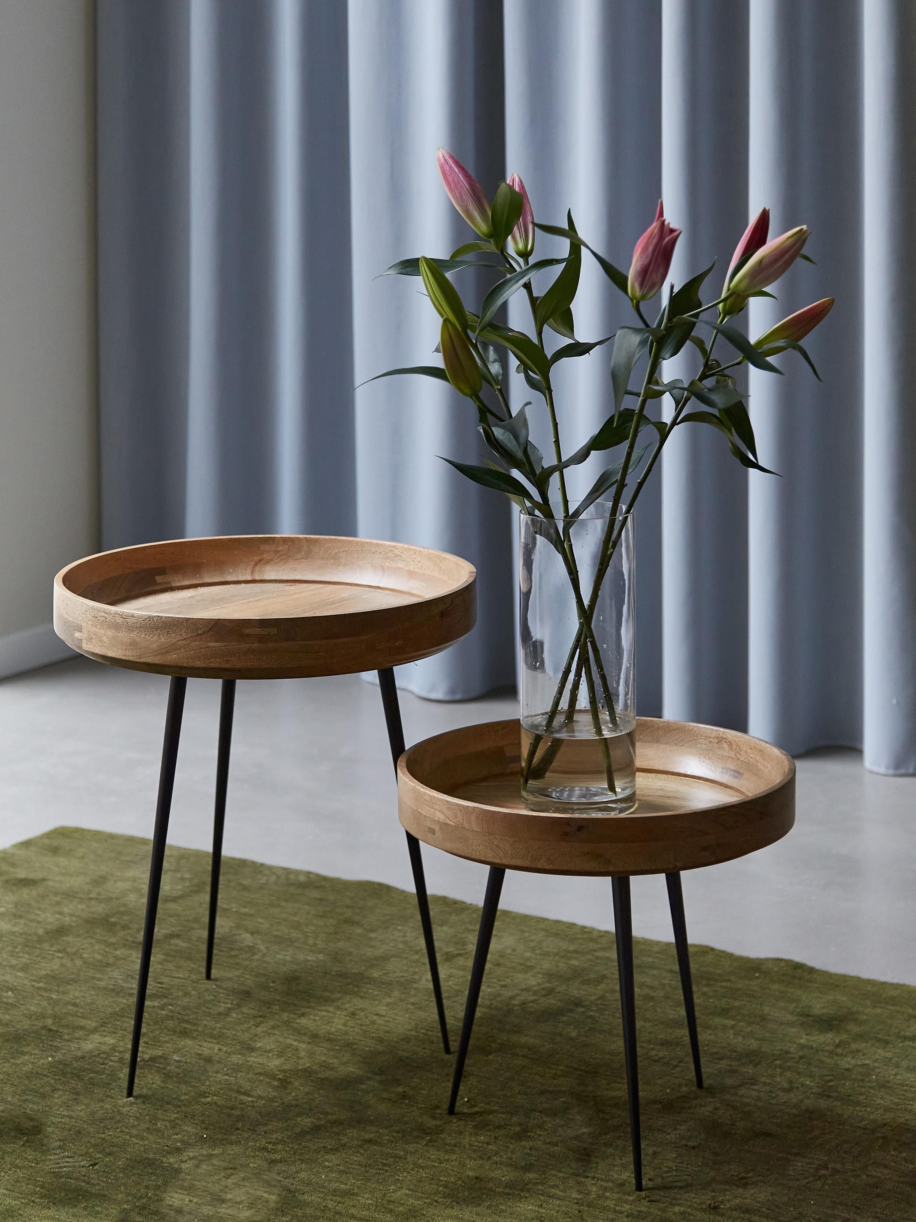 Runder Beistelltisch Bowl aus Mangoholz