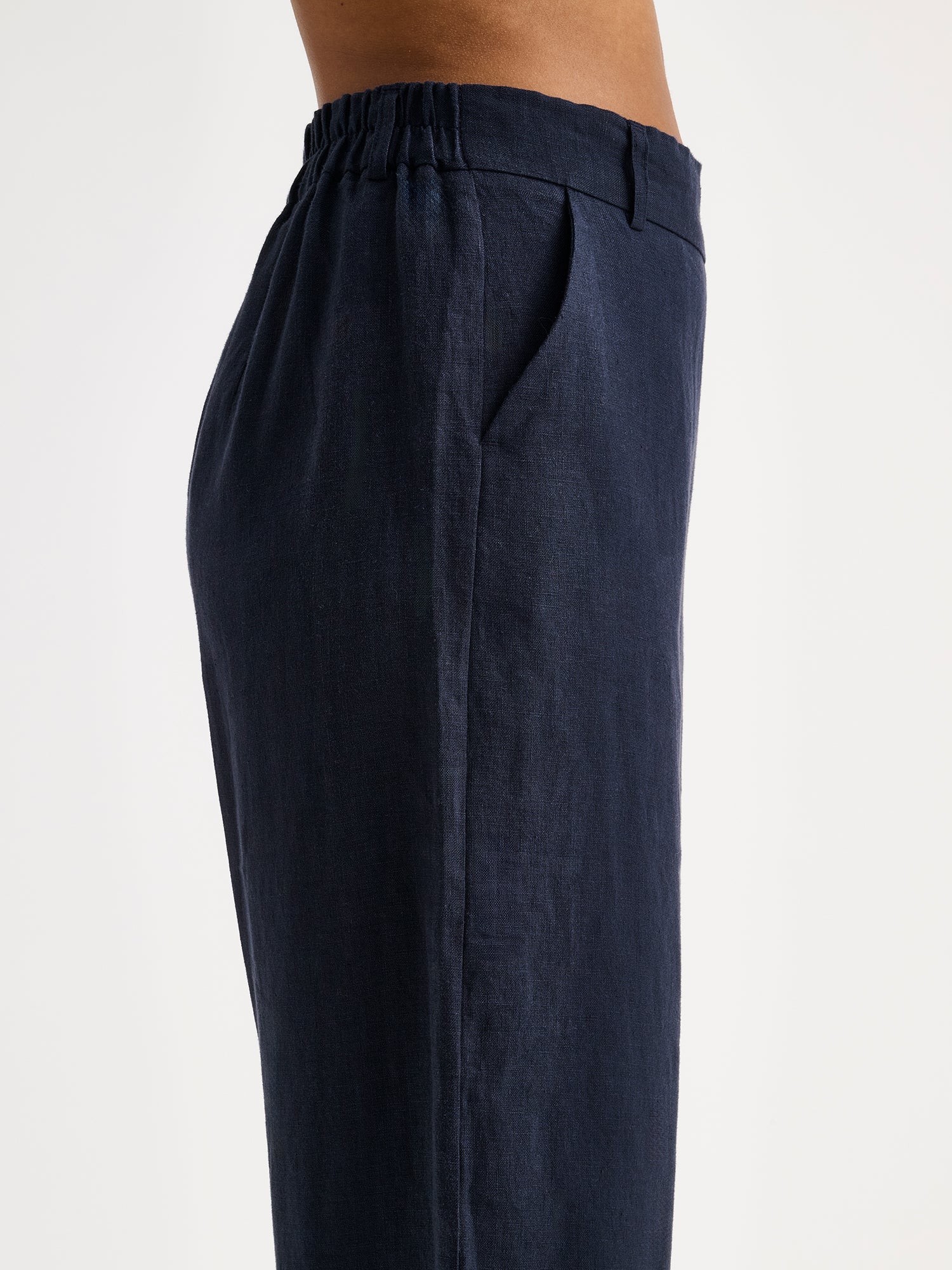 SAARI culottes-pellavahousut - tummansininen