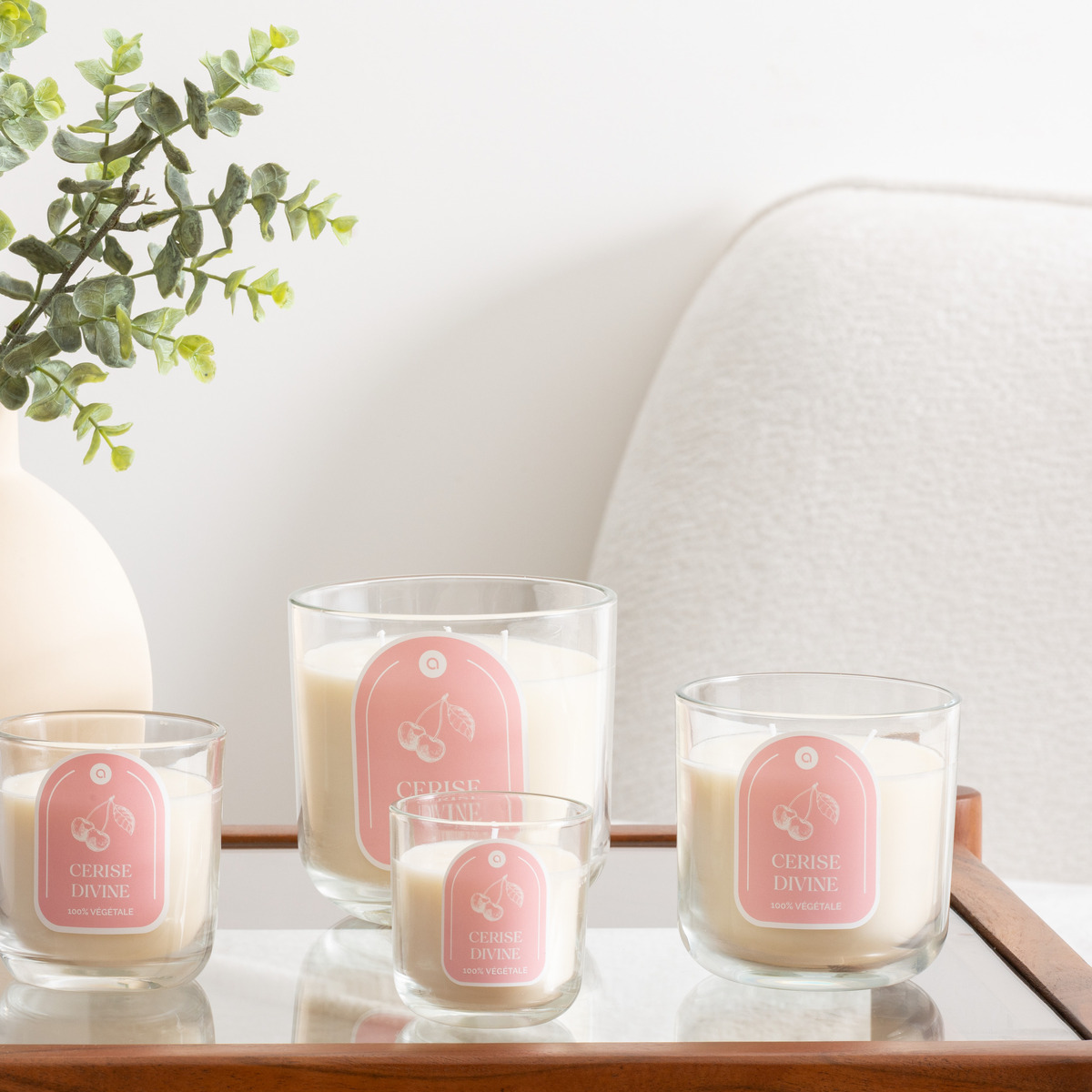 Scented candle "Floa" Cherry, 610g