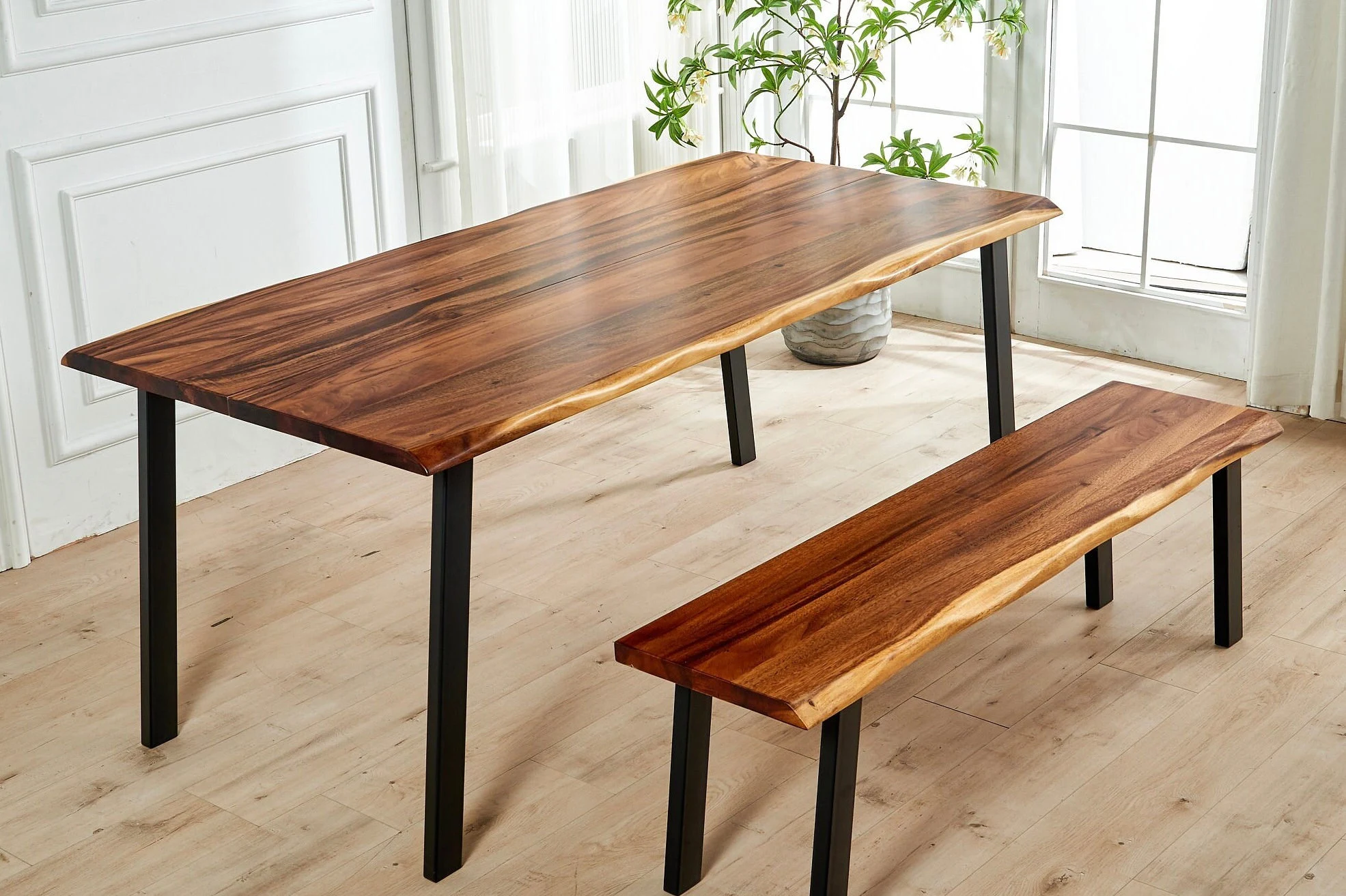 Live Edge Walnut Dining Table: Modern Steel Legs, Hand-Crafted