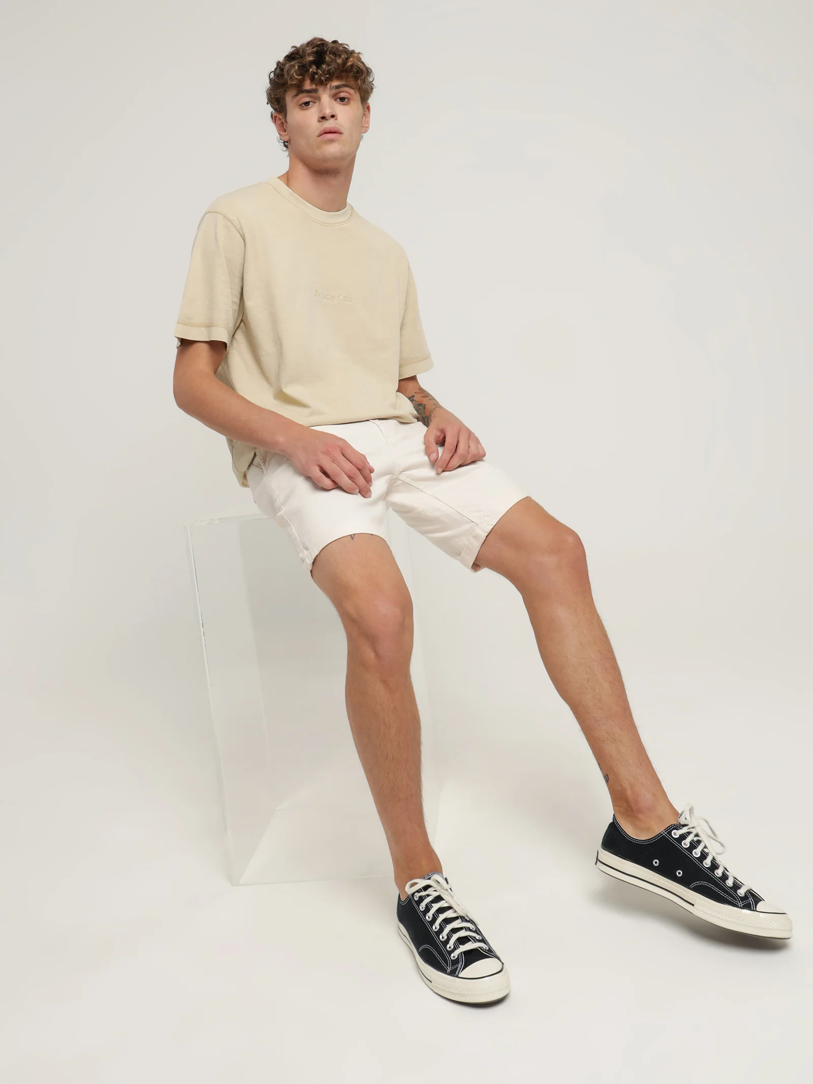 Ellis Chino Short