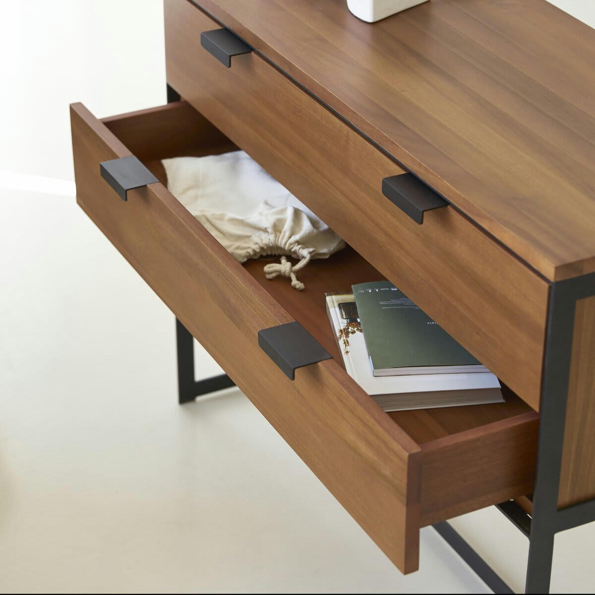 URBAN - Console en acacia massif et métal