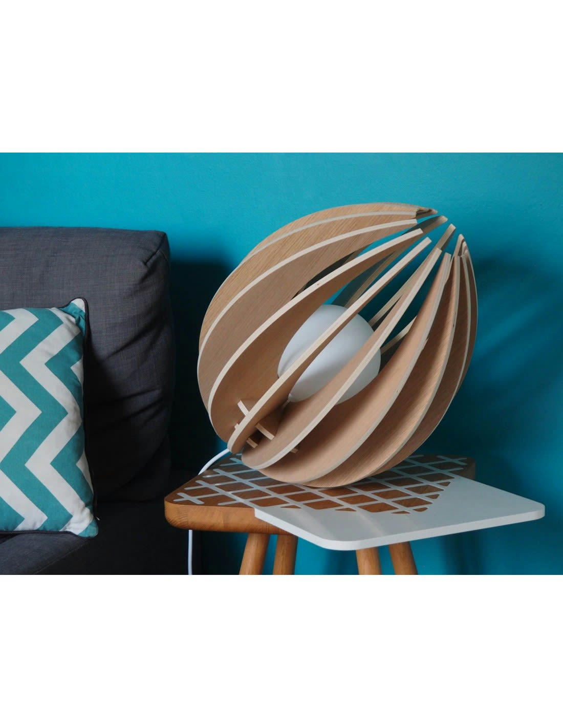 FÈVE - Lampe à poser en bois avec fil blanc sans ampoule