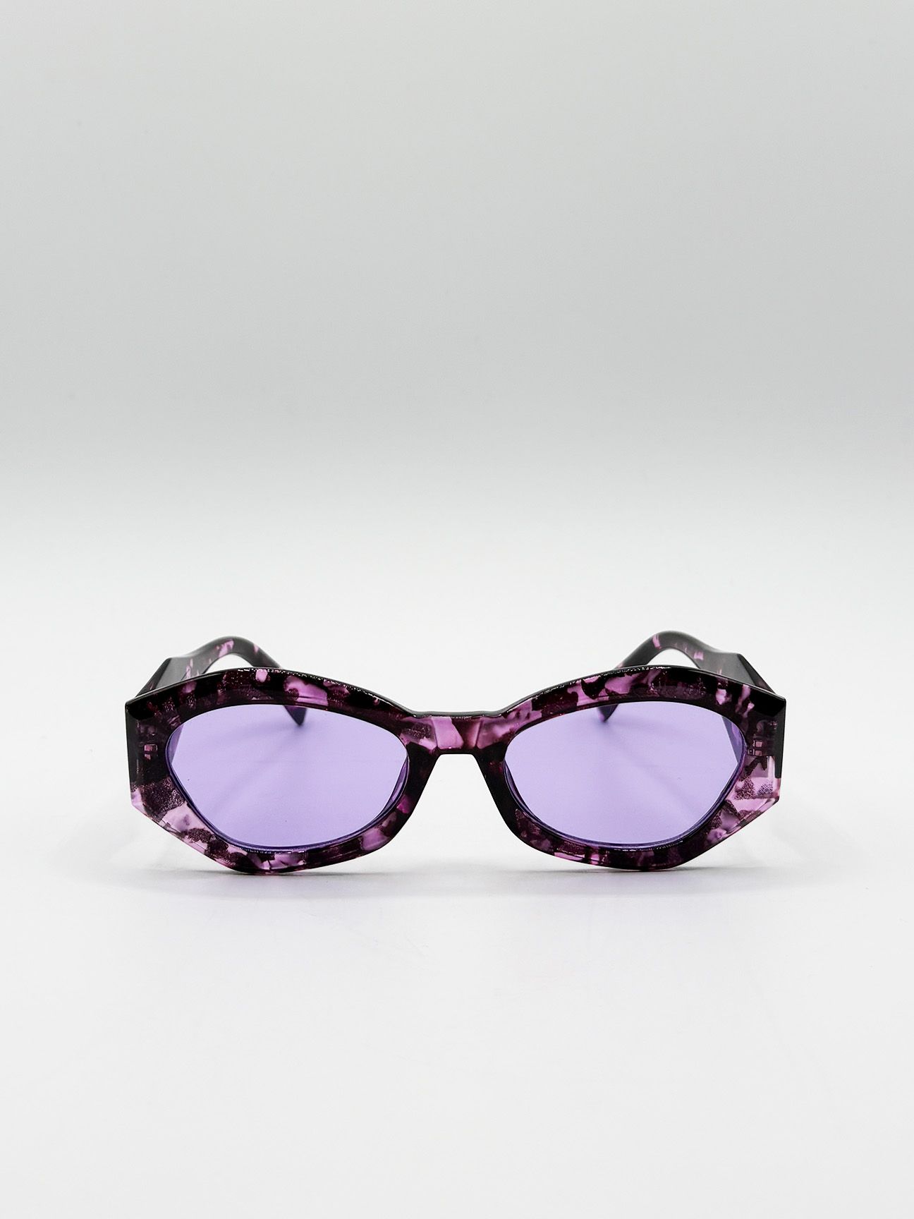 SVNX Retro Polygonal Cat-Eye Sunglasses in Purple