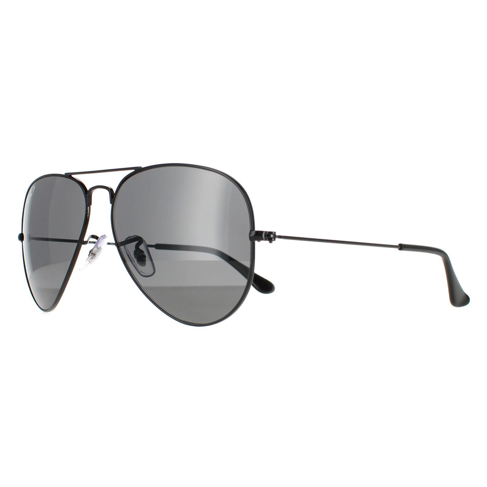 Ray-Ban Aviator Polished Black Black Polarized Aviator 3025