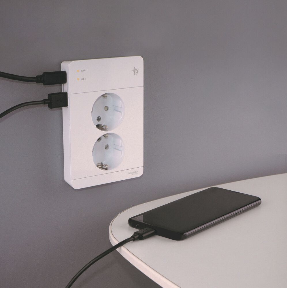 VEGGUTTAK SCHNEIDER ELECTRIC EXXACT USB A C 2-VEIS HVIT