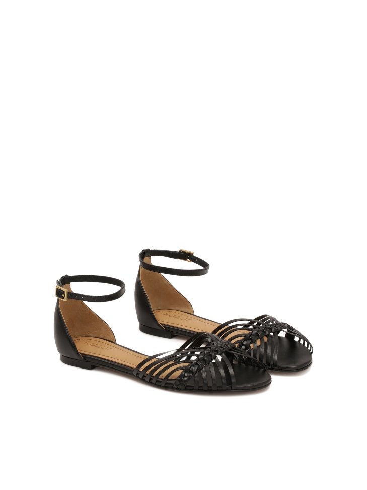 Flat sandals with built-in heel