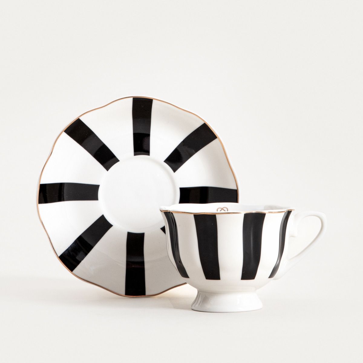 Filiżanka ze spodkiem VELOS w czarne paski 0,15 l