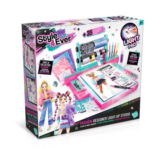 Style 4 Ever Fashion Designer Light Up Studio