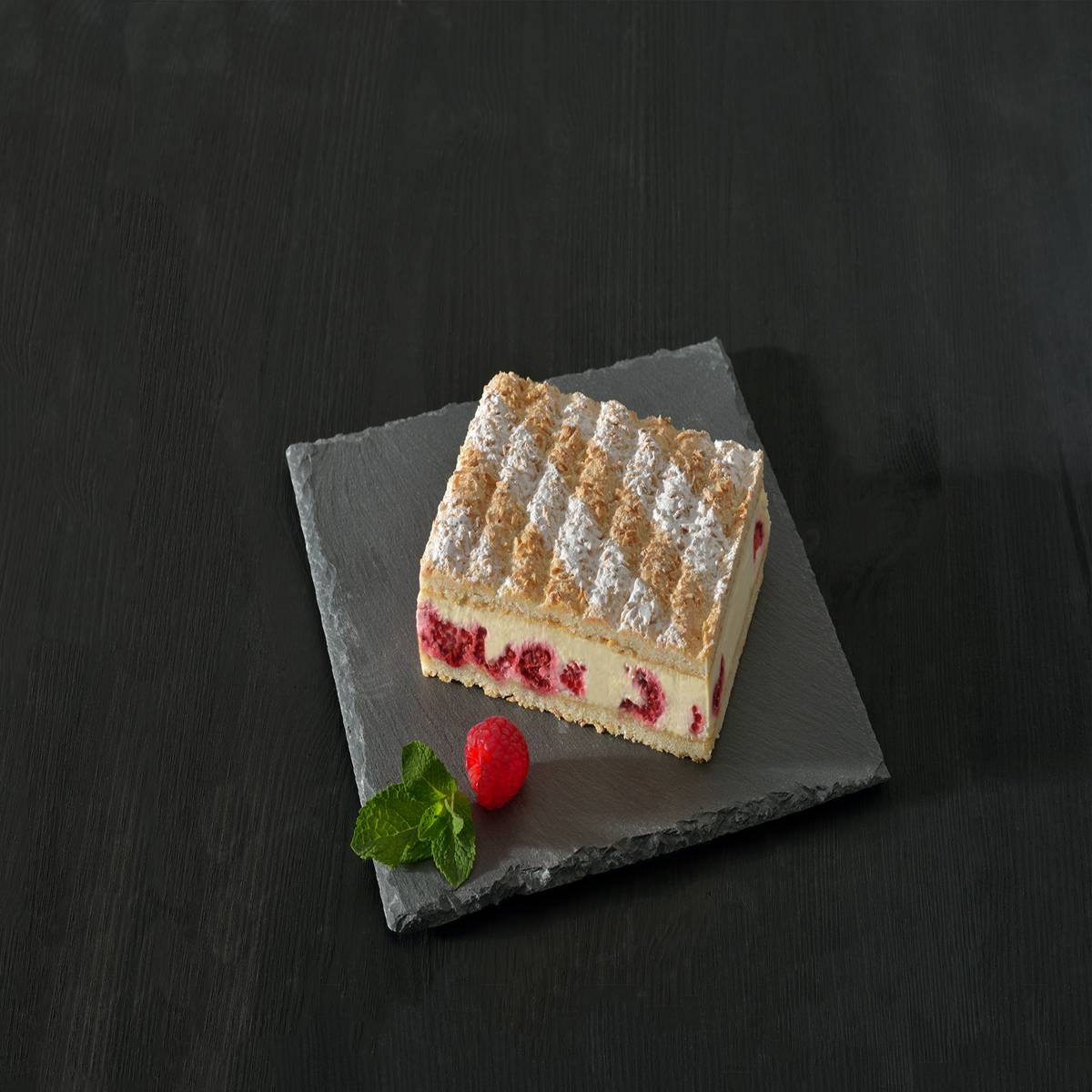 Presentation plate "Slate" 20x20 cm