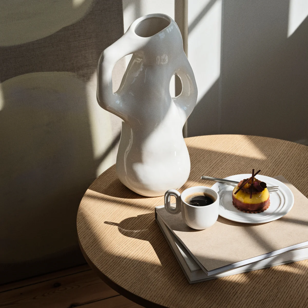 Broste Copenhagen - Isolde Vase, weiß