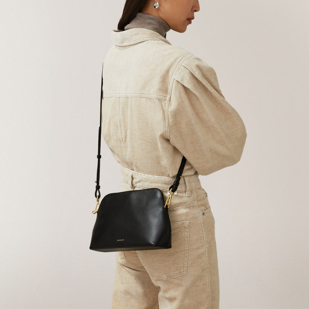 Liverpool Street - Medium Ziptop Crossbdody Bag