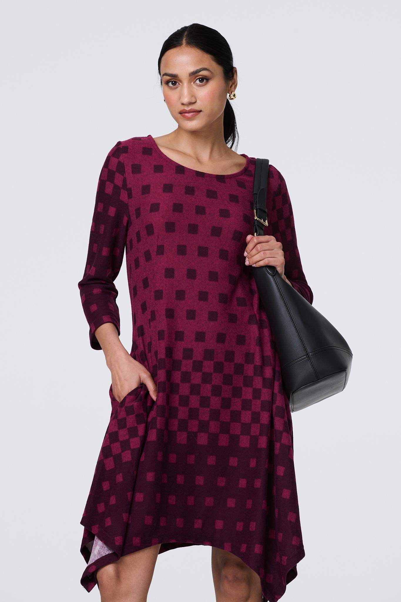 Izabel London Geo Print Hanky Hem Long Sleeve Midi Dress