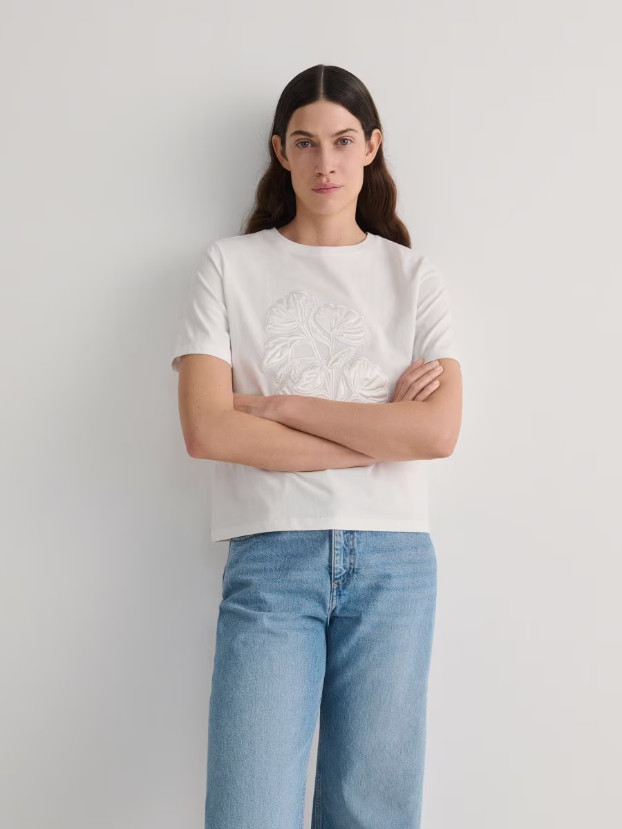 T-Shirt With Patch Appliqu&eacute;