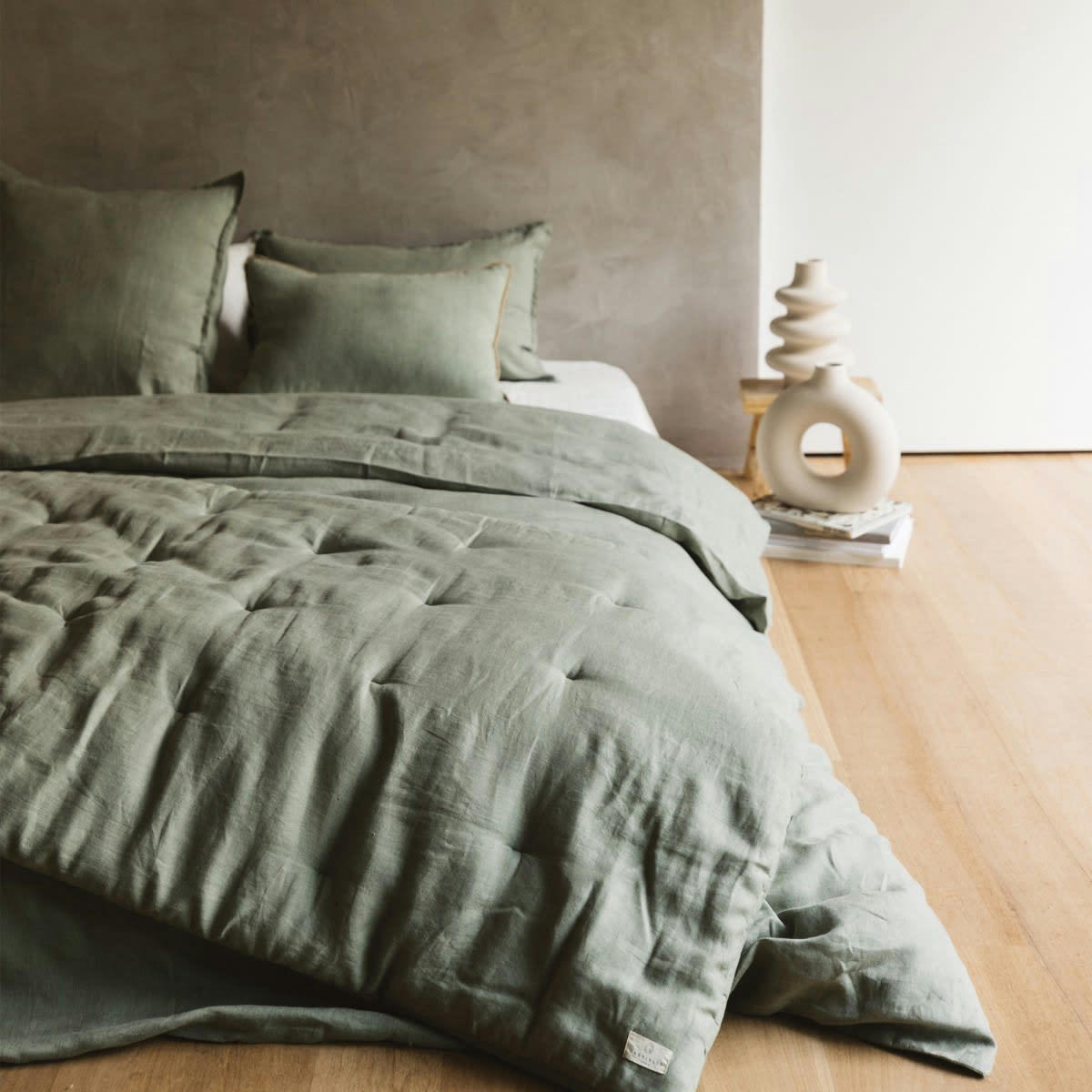 LES ESSENTIELS - Housse de couette fermeture boutons en lin lavé vert d'eau 240x220