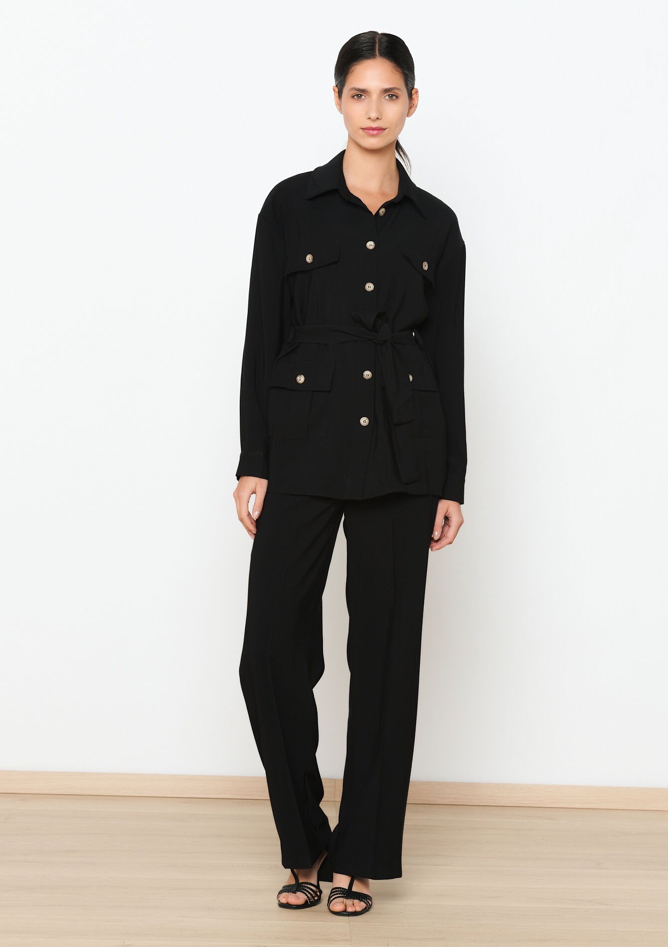 Jasje met grote zakken