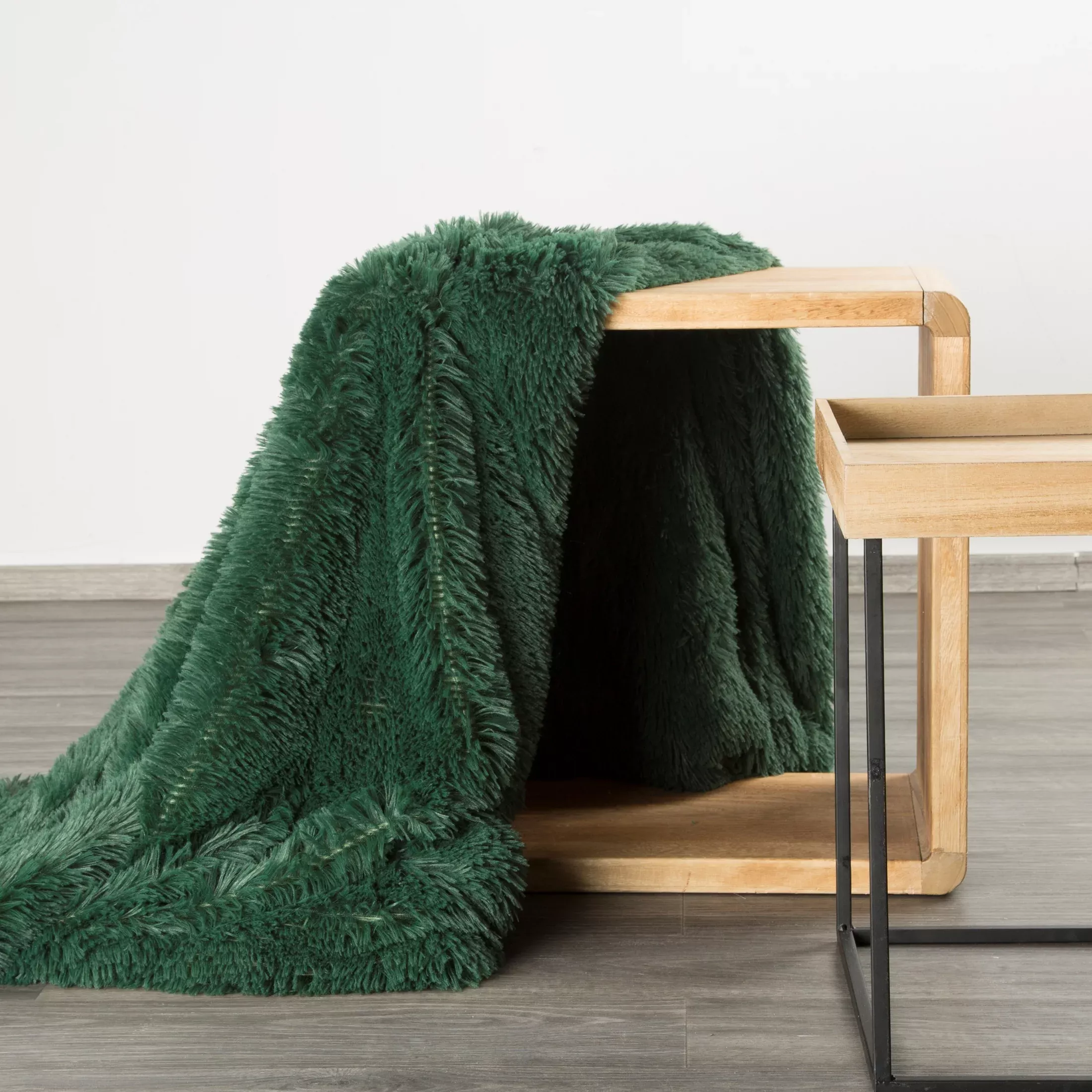 Koc o strukturze miękkiego futra 150x200 cm ciemnozielony TIFANY 1 Design 91