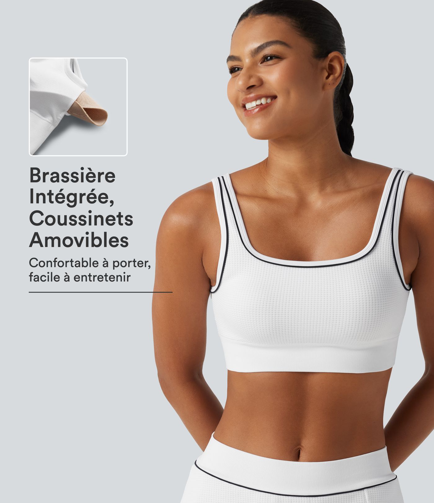 Brassière de sport gaufrée à maintien léger, encolure carrée et coussinets amovibles