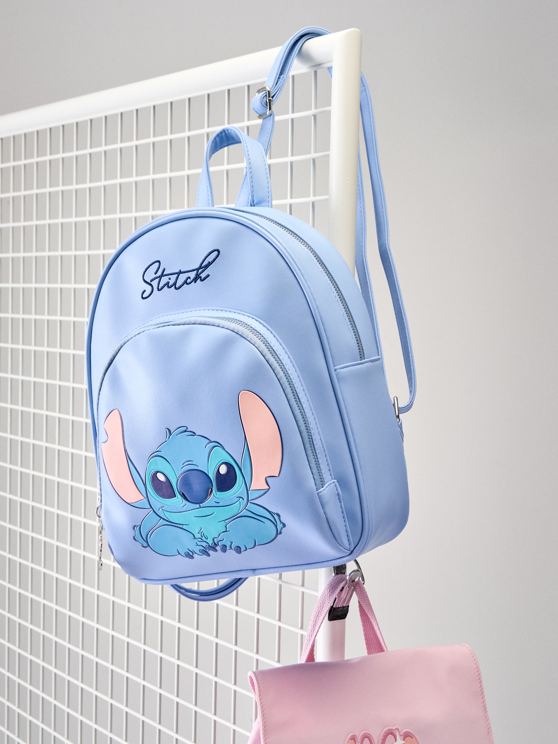 Plecak z aplikacją i haftem Stitch