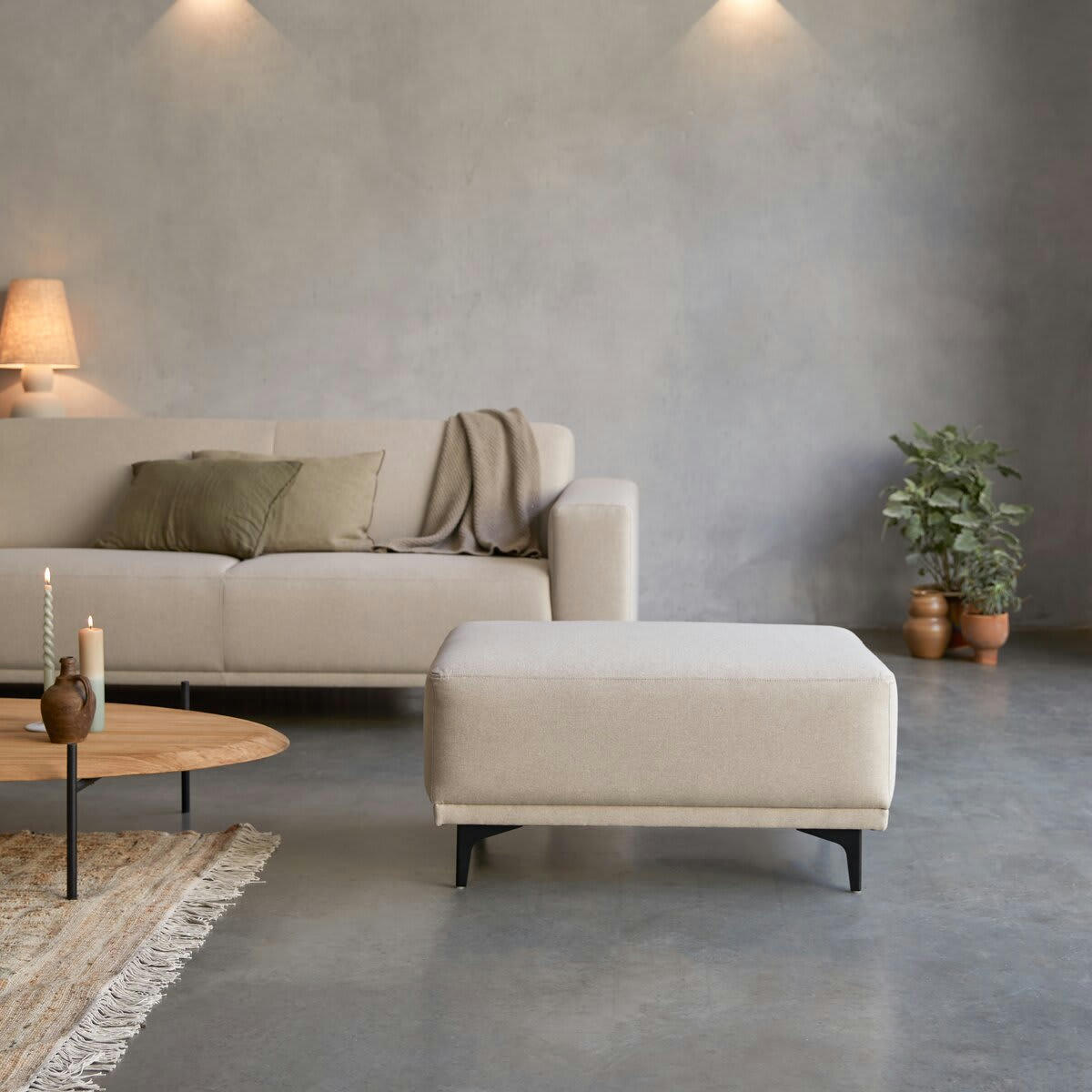 LARS - Repose-pieds en tissu écru