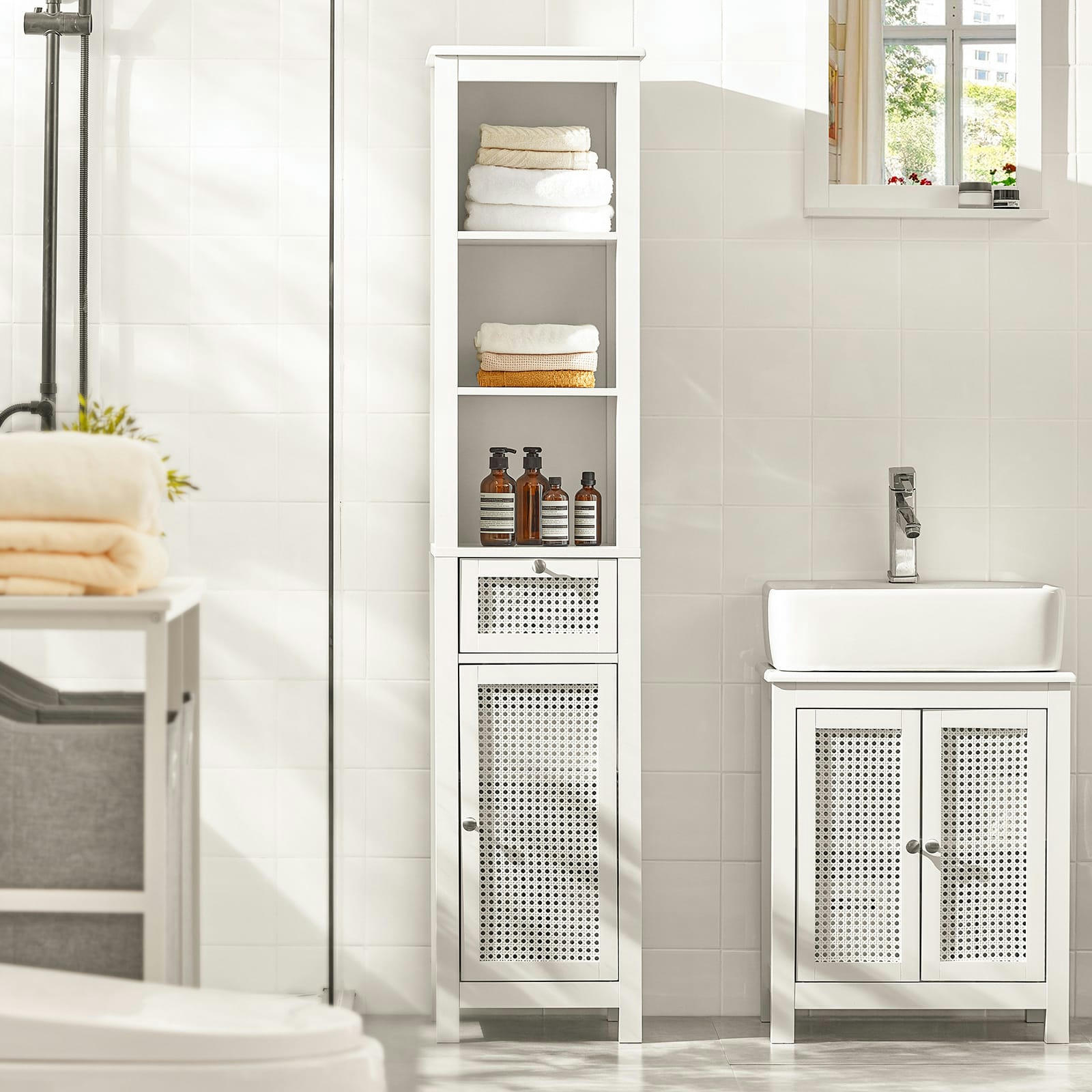- Meuble colonne effet bois blanc