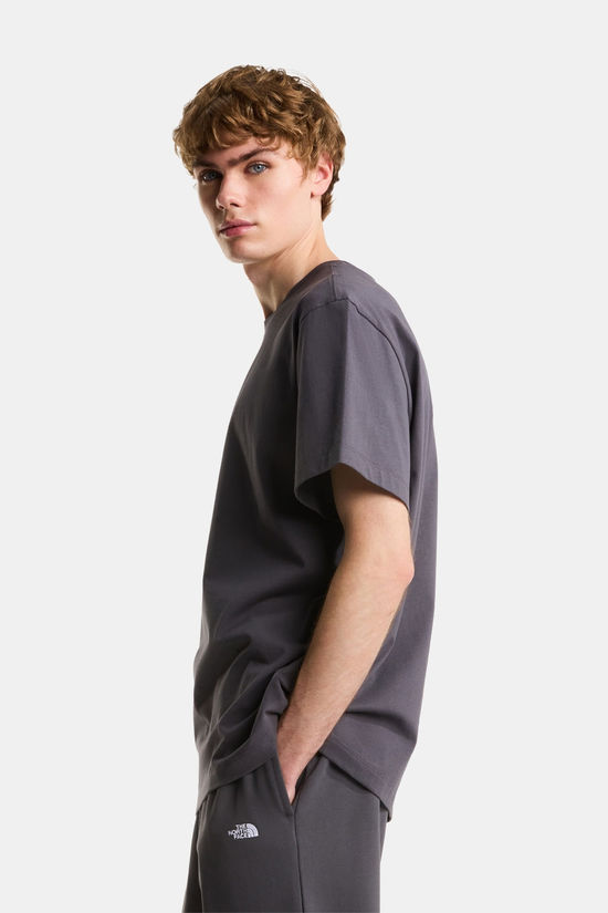 The North Face M Essential Center Logo Relaxed Short Sl Korte Broek