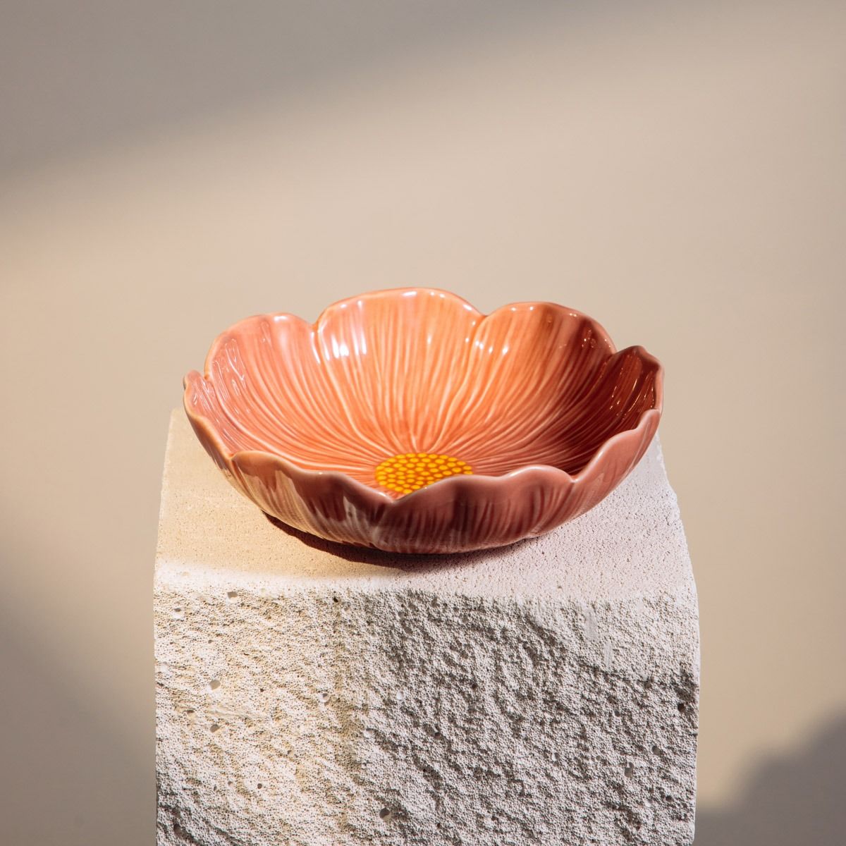 Miska RASSET z kwiatem różowa 18 cm