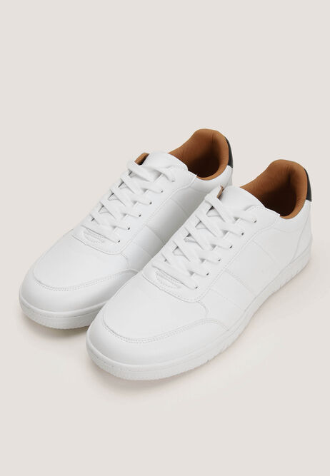 Mens White Casual Retro Lace Up Trainer