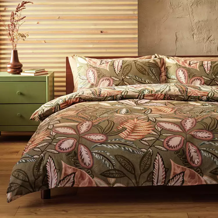 Habitat Cotton Painterly Leaf Green Bedding Set - Single