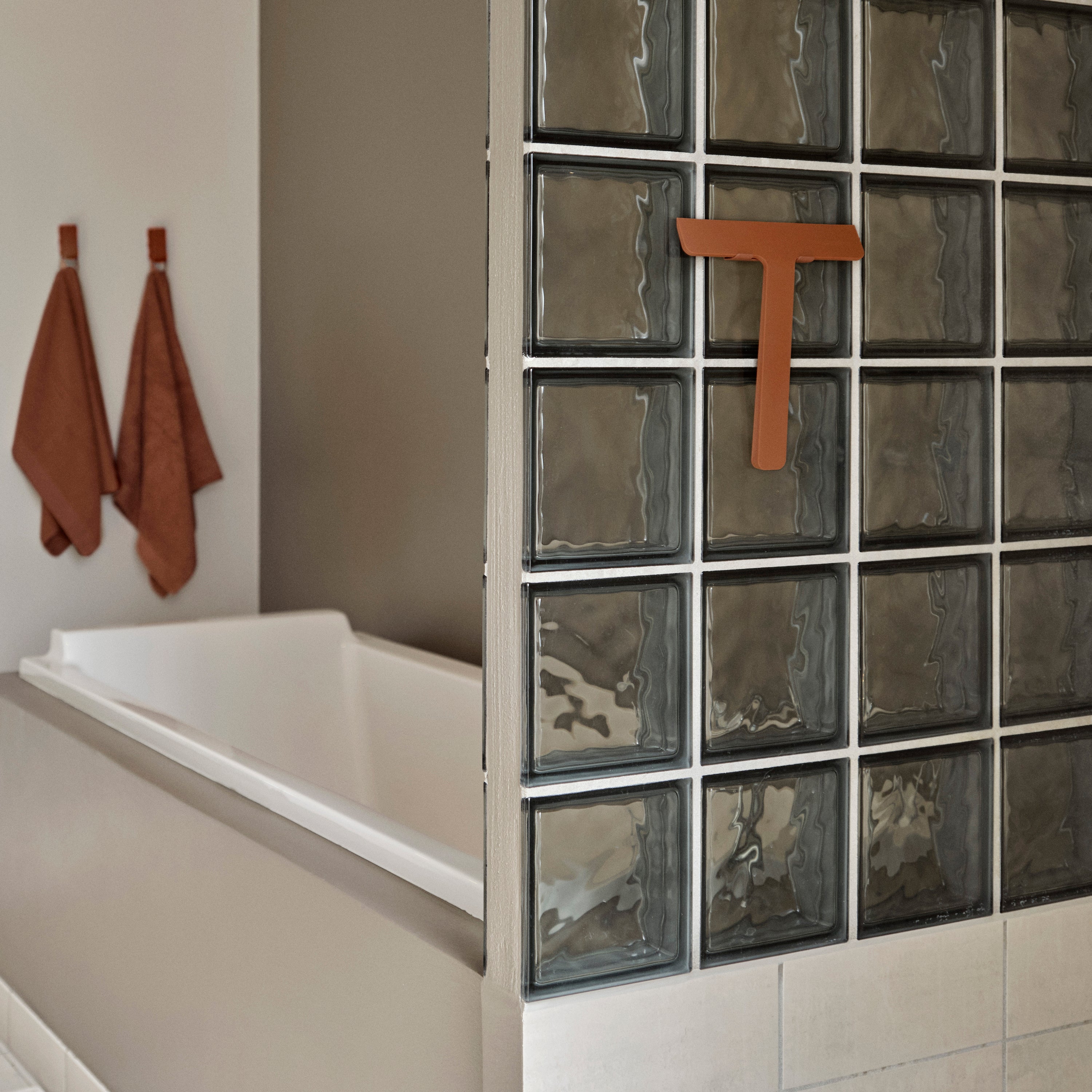 Zone Denmark Ume Wisser met Houder - Terracotta