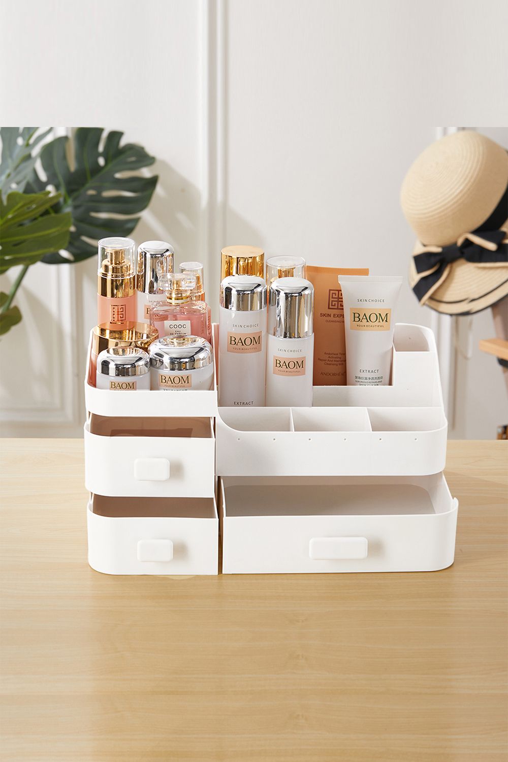 The hot sale Desktop Storage Box Makeup Organizer