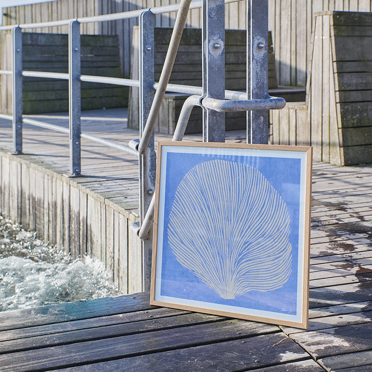 The Poster Club - Sea Lavender von Rebecca Hein, 50 x 50 cm