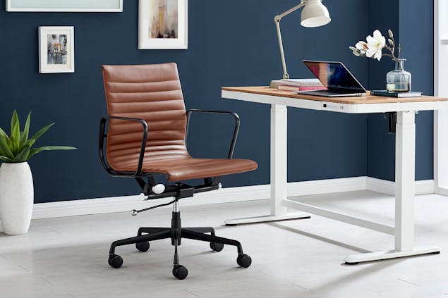 NNEKGE Low Back Office Chair (Tan Leather)