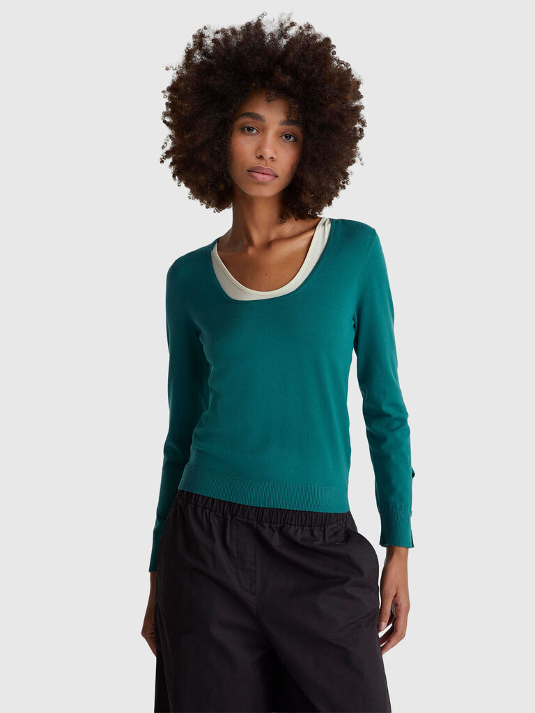 Square neck sweater