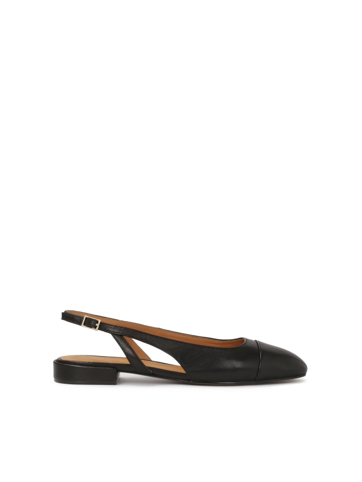 Black flat sole pumps with cutout upper