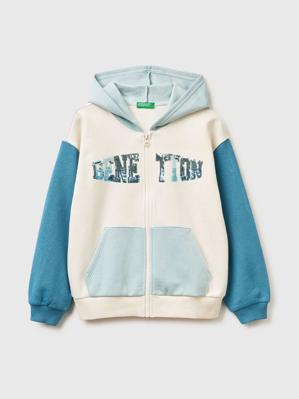 Sweatshirt with zip and sequins