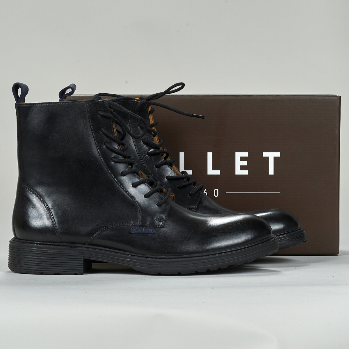 Pellet - NELSON - Veal / Smooth / Brushed / Black