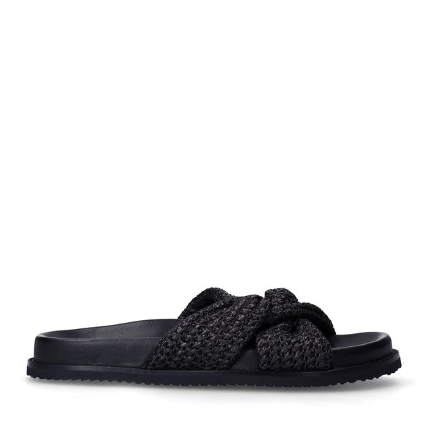 Zwarte gevlochten slippers