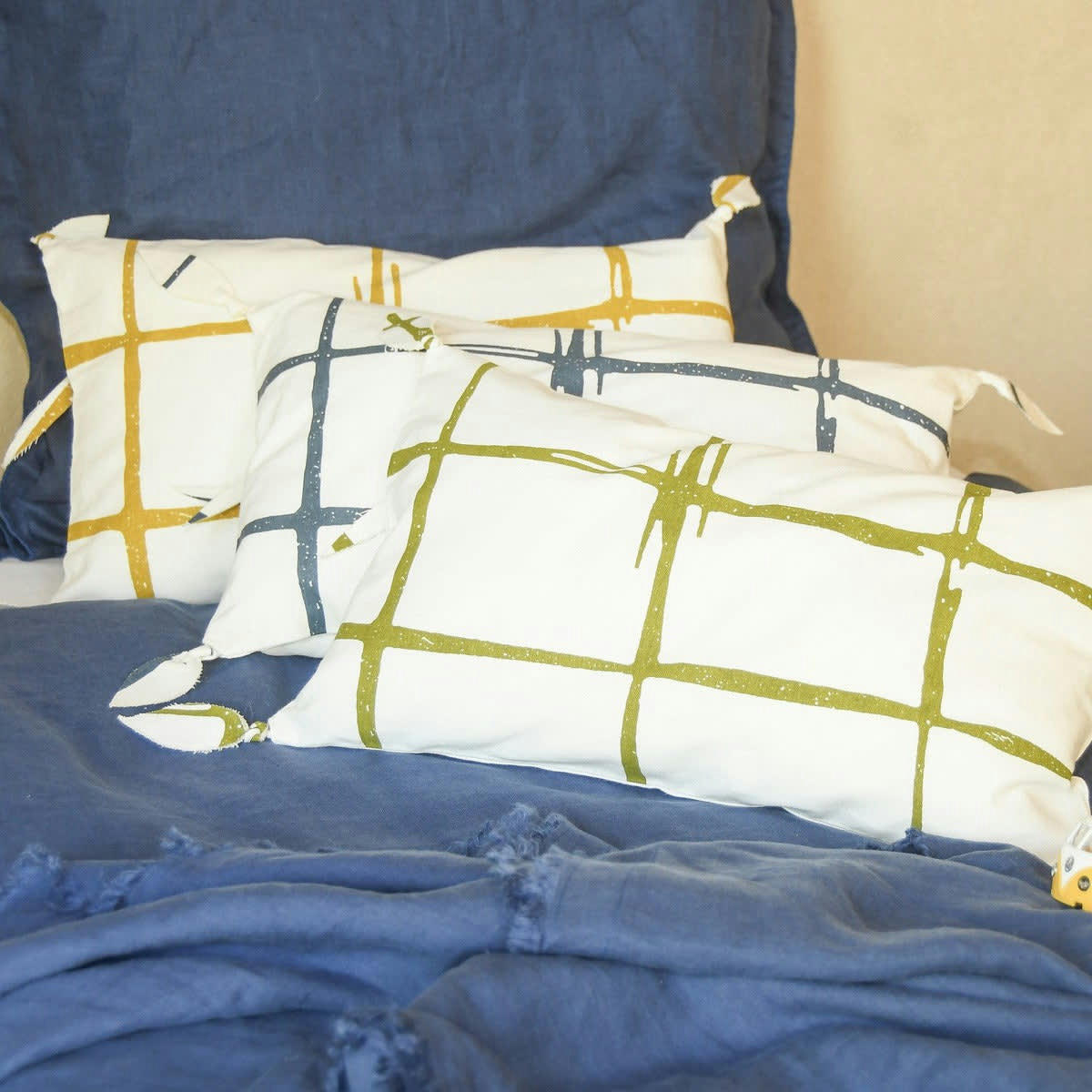 CHEST - Housse de coussin coton  50x30 jaune moutarde