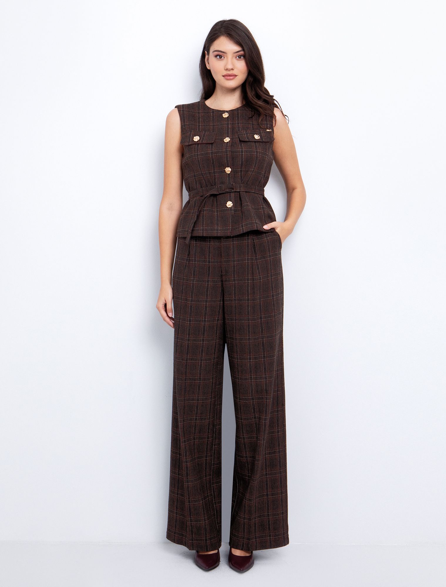 Καρό γιλέκο με ζωνάκι