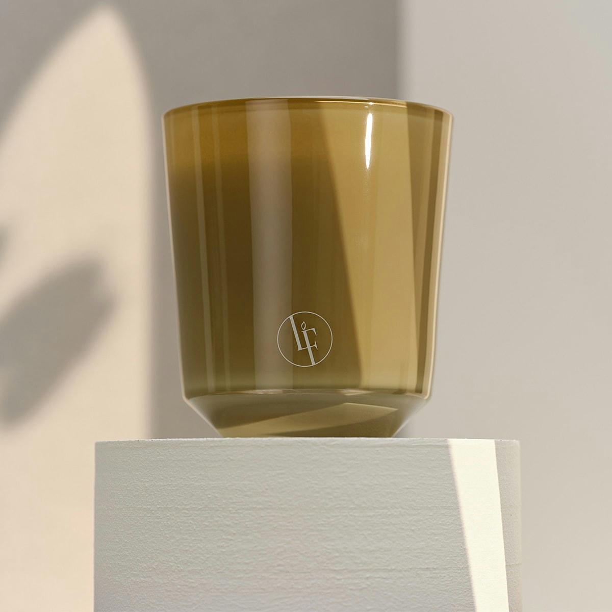 - Bougie parfumée 40h Bronze Santal