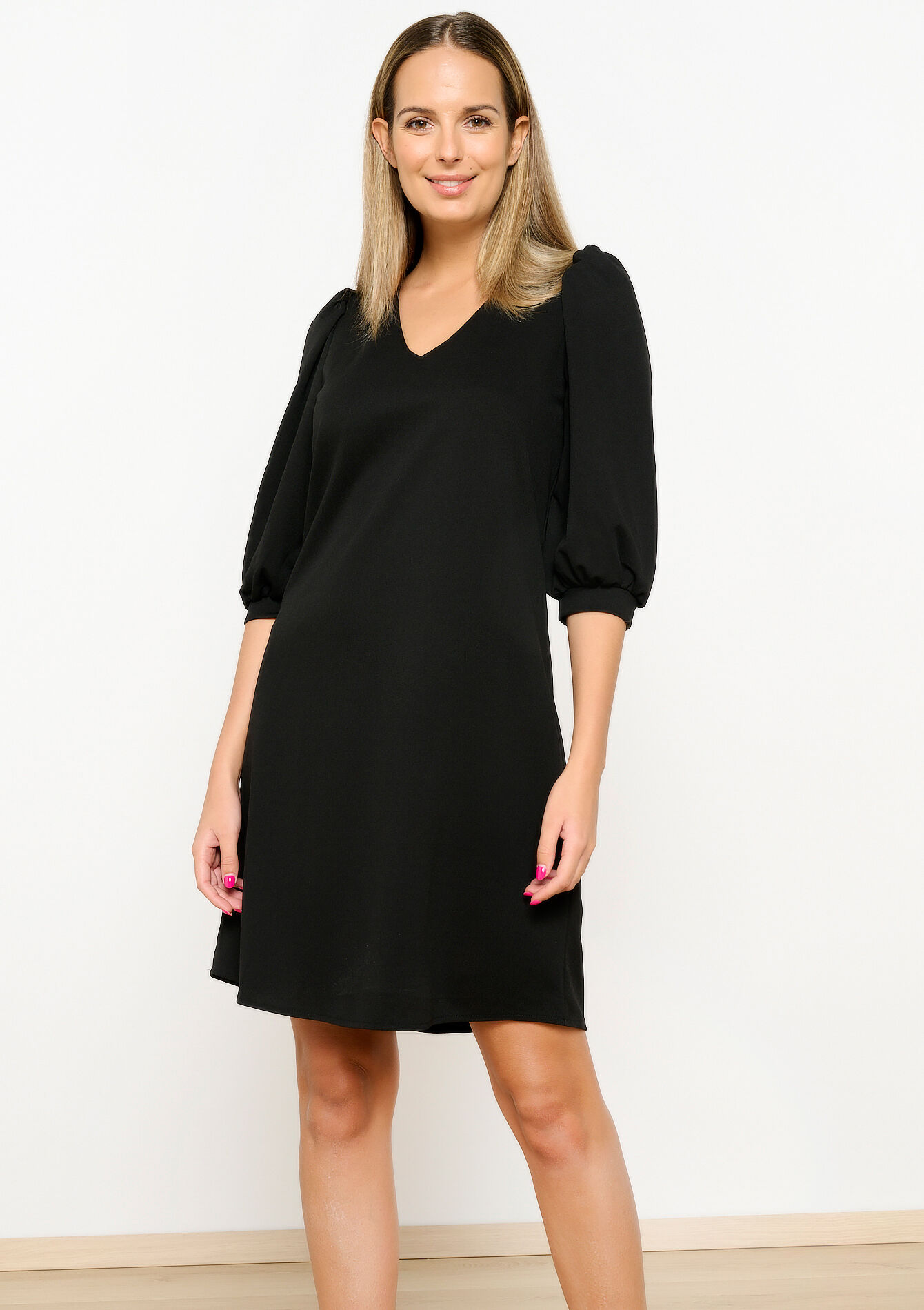 Rechte jurk met ballonmouwen