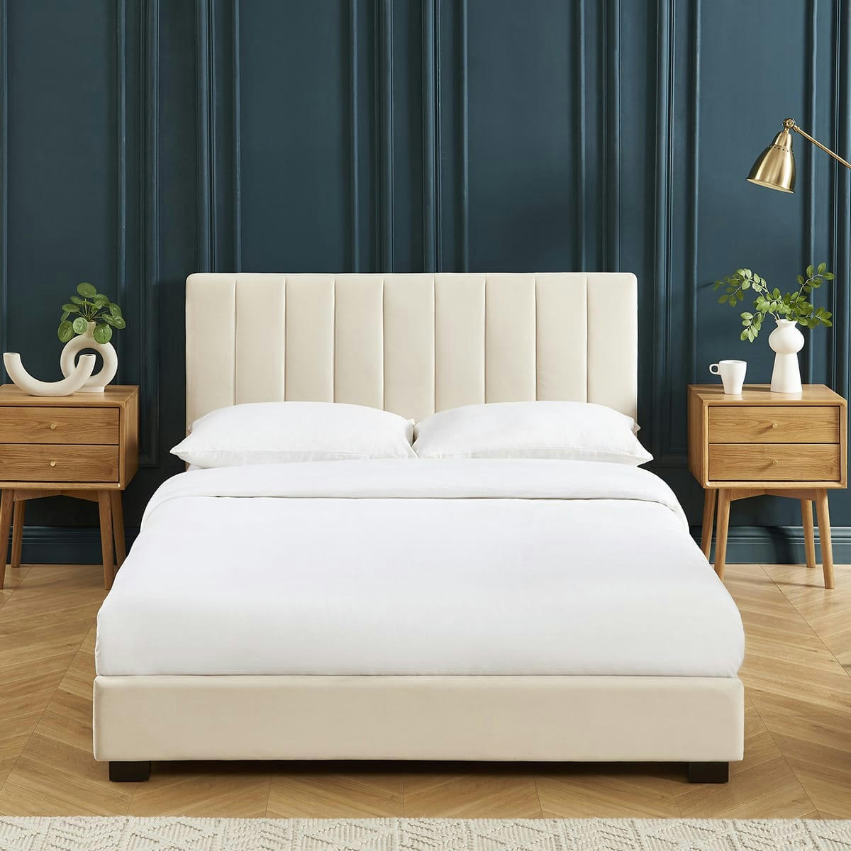 WILLIAM - Lit adulte avec tête de lit capitonnée en velours beige sable 140x190