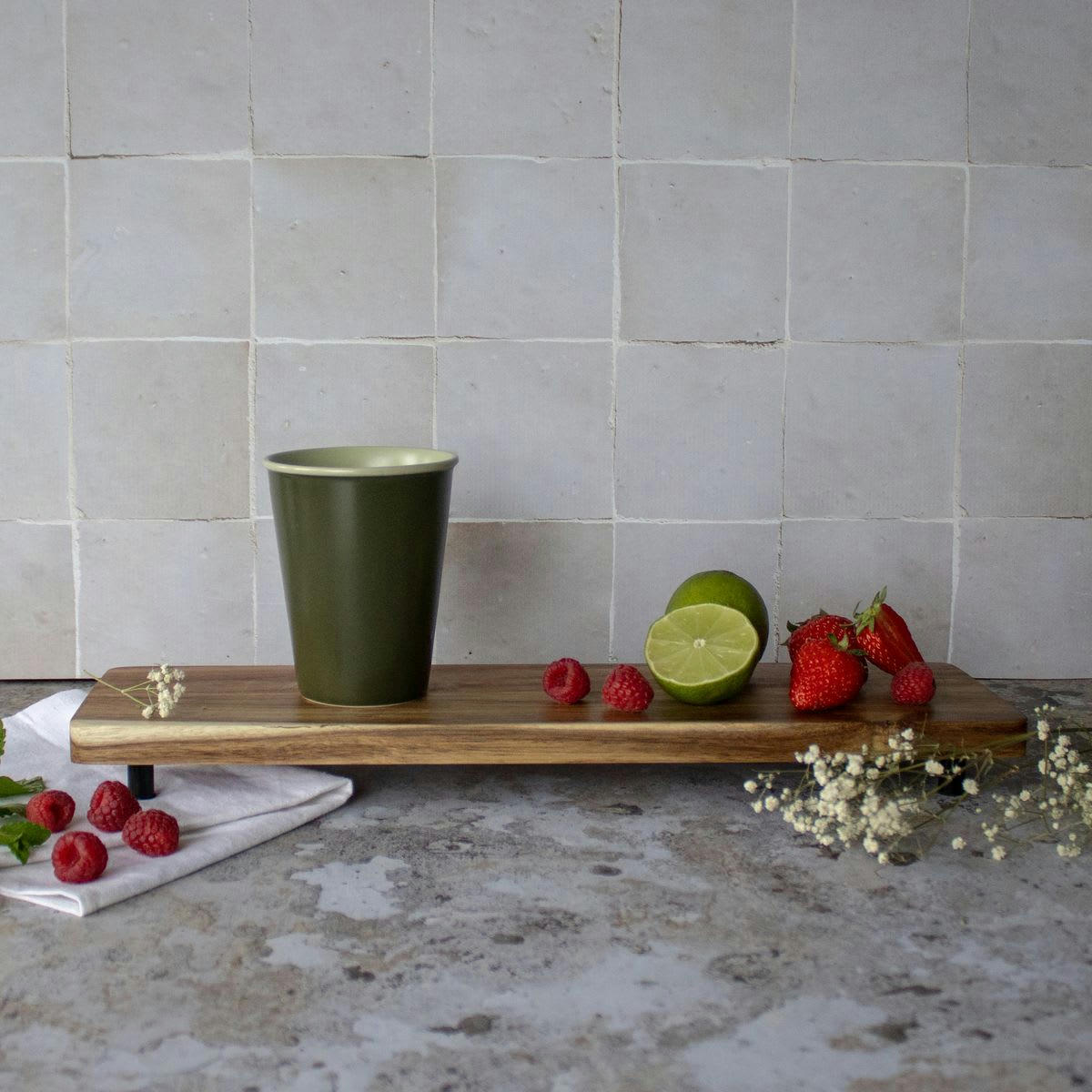 OUTO - Mug en grès kaki 32cl