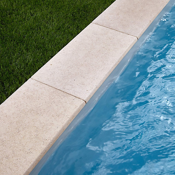 KIT COMPLET - Margelles pour piscine 8x4m en Pierre Egypte Beige (avec colle, joint, hydrofuge ...)- RO'MA NATURE