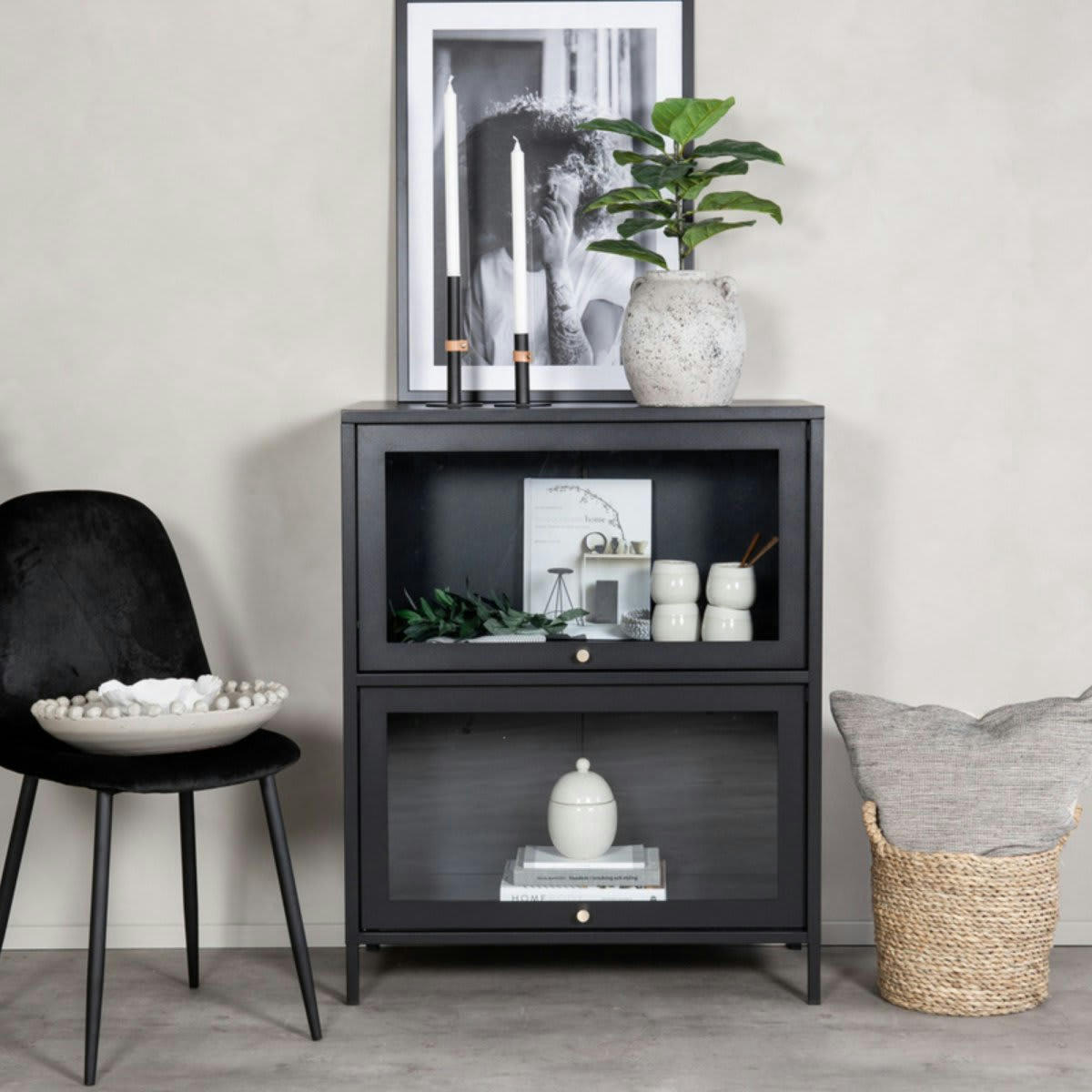 KUZCO - Buffet bas moderne en métal avec portes vitrées noir