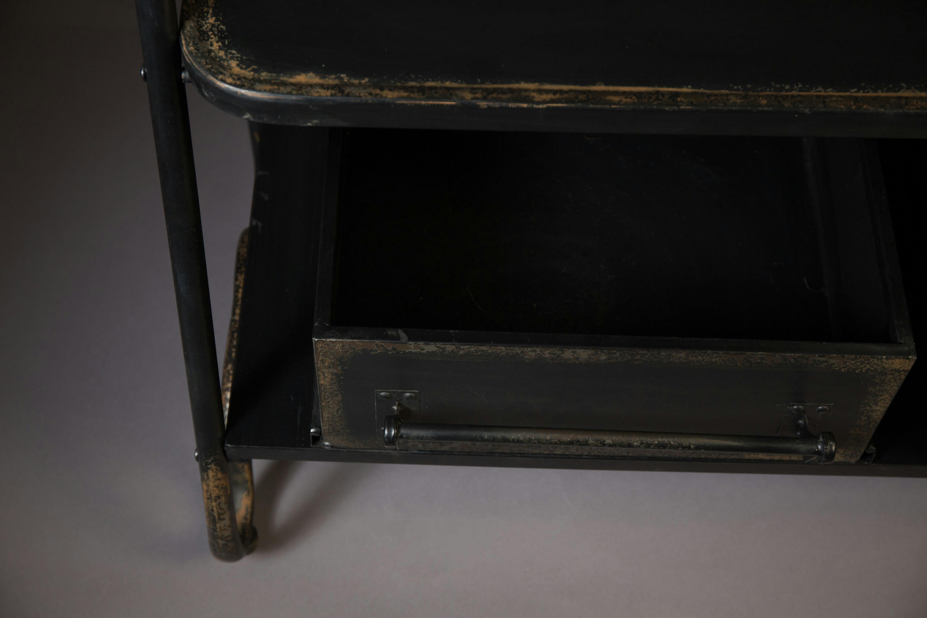 LUCIUS - Portemanteau en métal noir